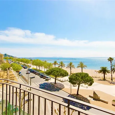 Apartment Avda De Rhode 109 3 - Barneda Premium