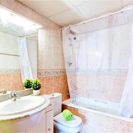 Avda De Rhode 109 3 - Barneda Premium * Roses