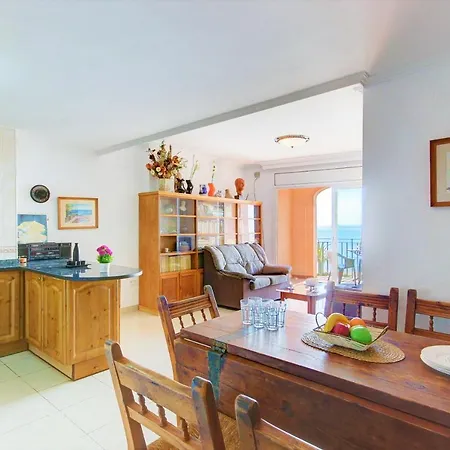 Apartment Avda De Rhode 109 3 - Barneda Premium
